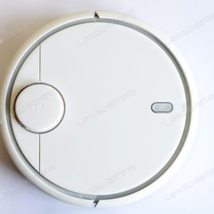 Robot vacuum cleaner